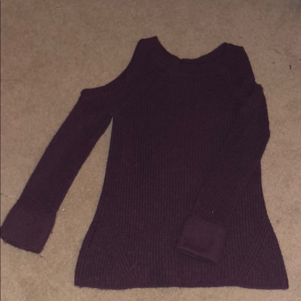 Women’s sweater